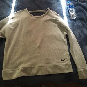 Nike Dri-fit sweatshirt